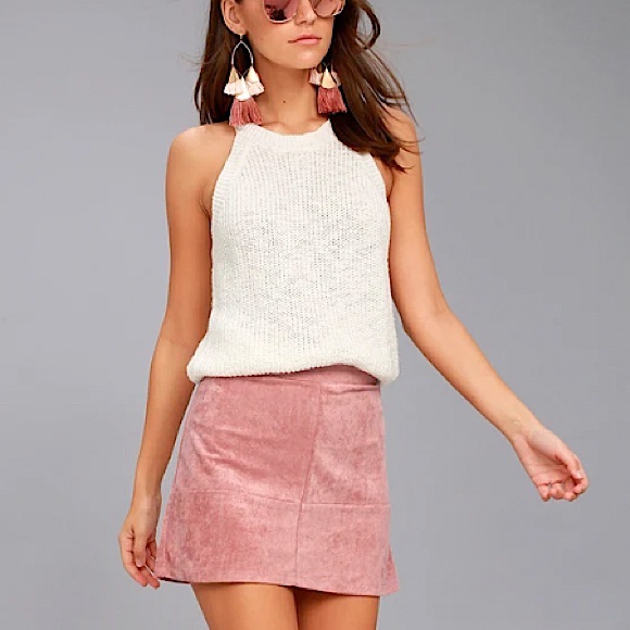 Lulu’s Shenandoah Mauve Suede Mini Skirt